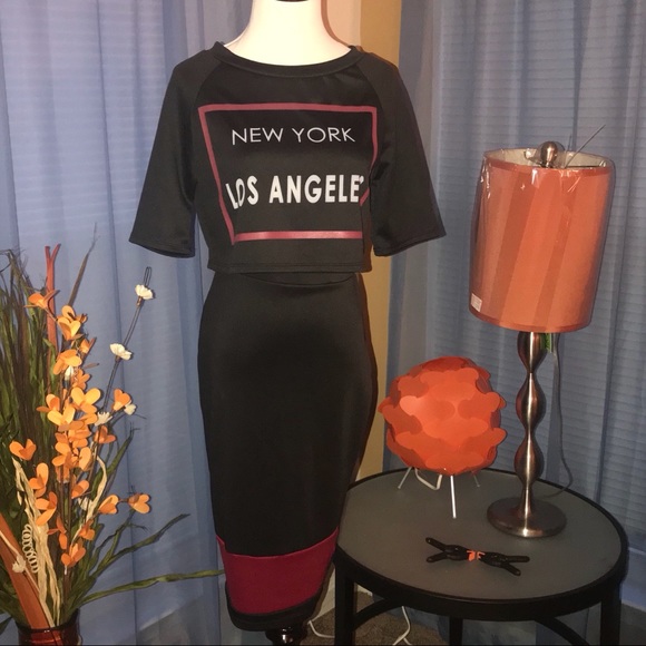 Two piece NY Skirt Set Bundle! - Picture 2 of 8